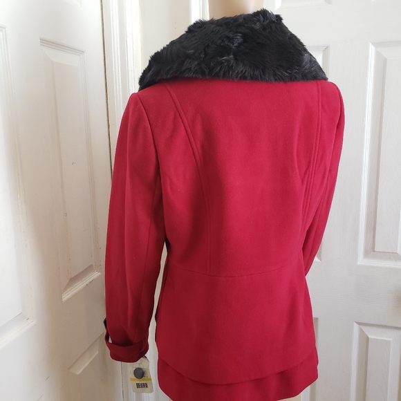 Double Breasted Coat with Faux Fur Trim - Picture 12 of 16